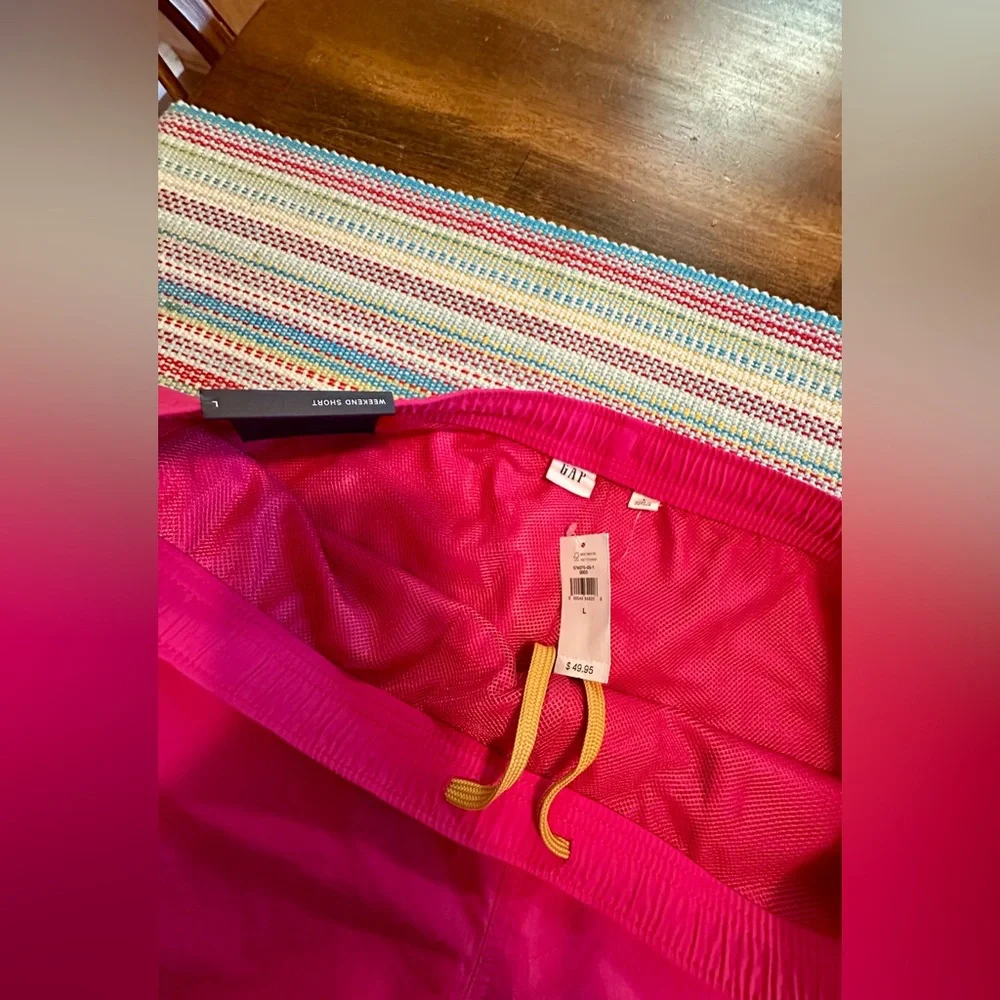 NWT Men’s GAP Weekend Short 7” Inseam- Men’s Large Hot Pink Beach Swim Shorts - Picture 2 of 4